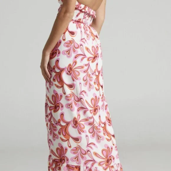 Auroray Cross Front Halter Maxi Dress in Pink Swirl - Picture 8 of 14